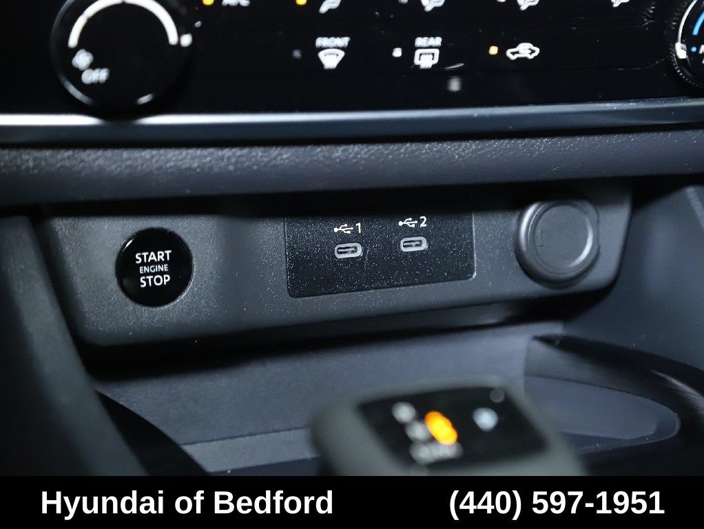 Used 2024 Nissan Rogue S AWD/4WD image 28