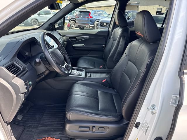 Used 2023 Honda Passport TrailSport image 17