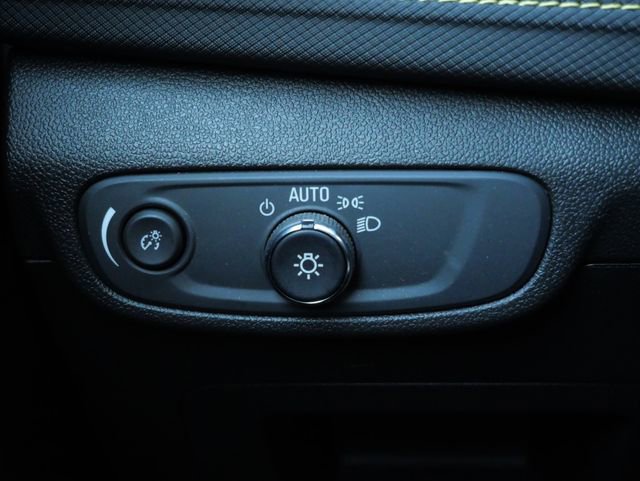 Used 2024 Chevrolet TrailBlazer ACTIV AWD/4WD image 16