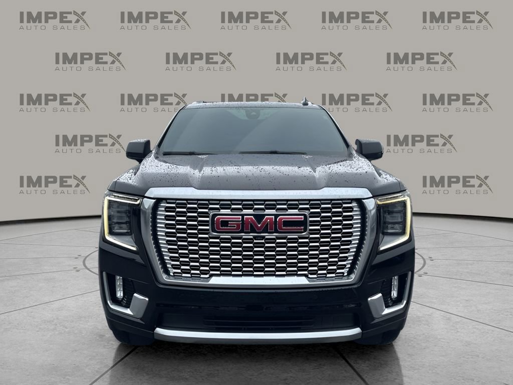 Used 2021 GMC Yukon Denali w/ Denali Ultimate Package AWD/4WD image 8