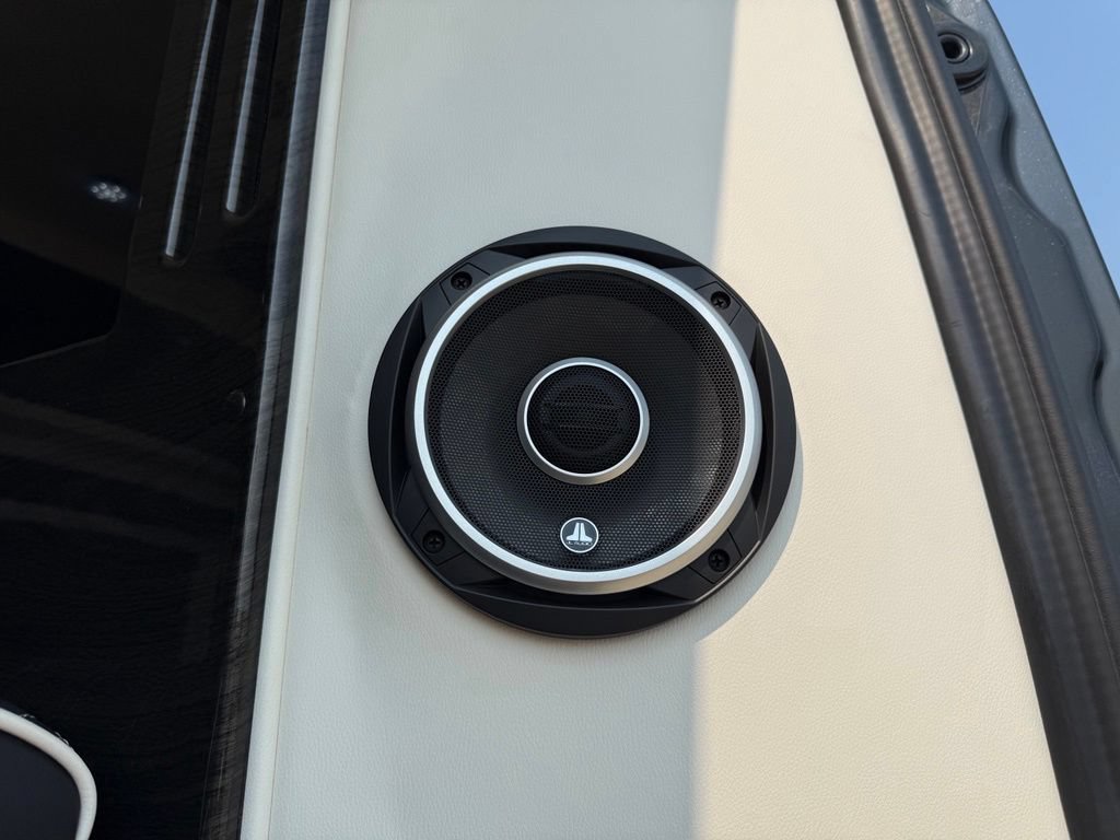 Used 2023 Mercedes-Benz Sprinter 3500 image 66