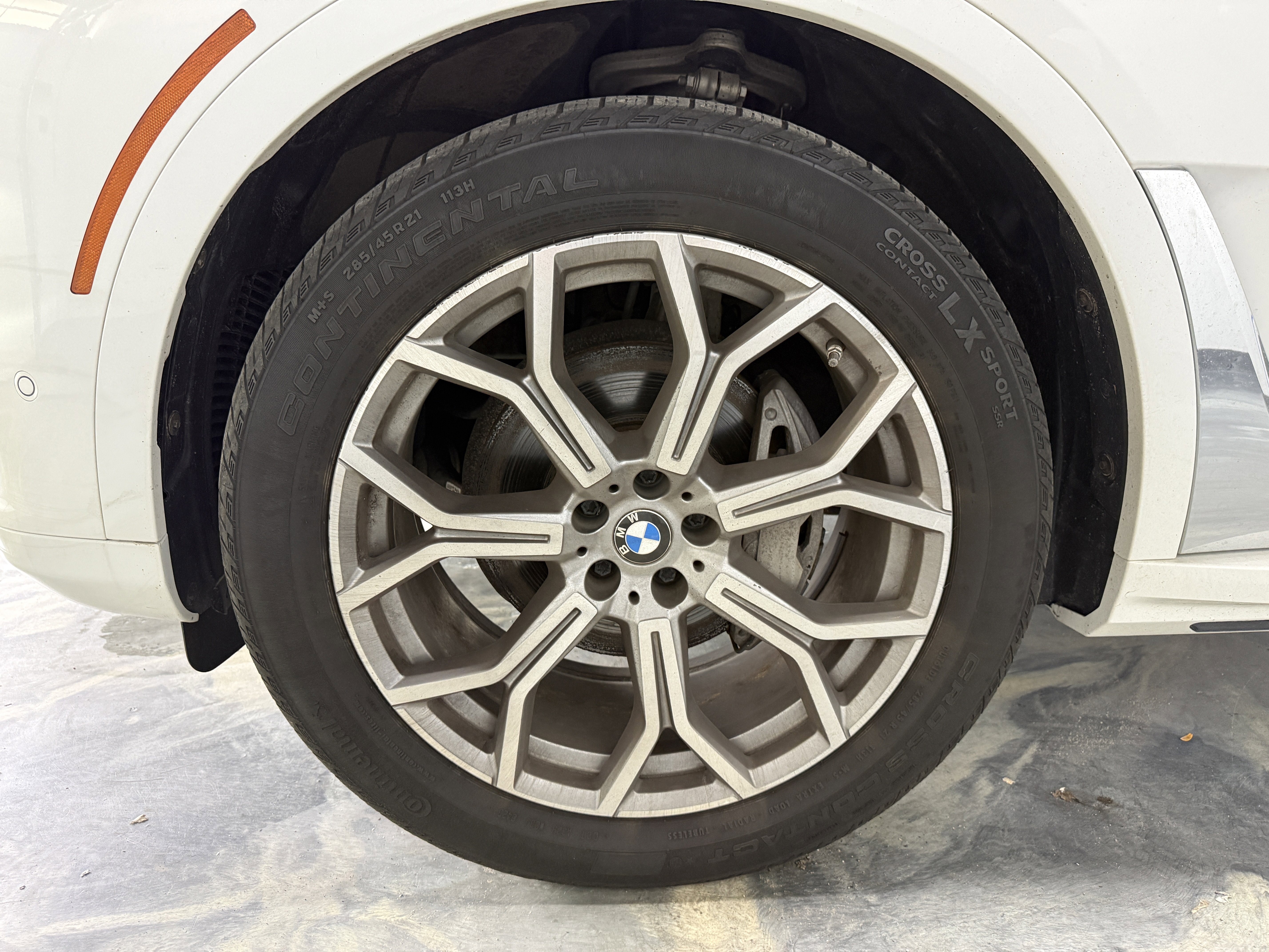 Used 2020 BMW X7 xDrive40i w/ Premium Package image 35