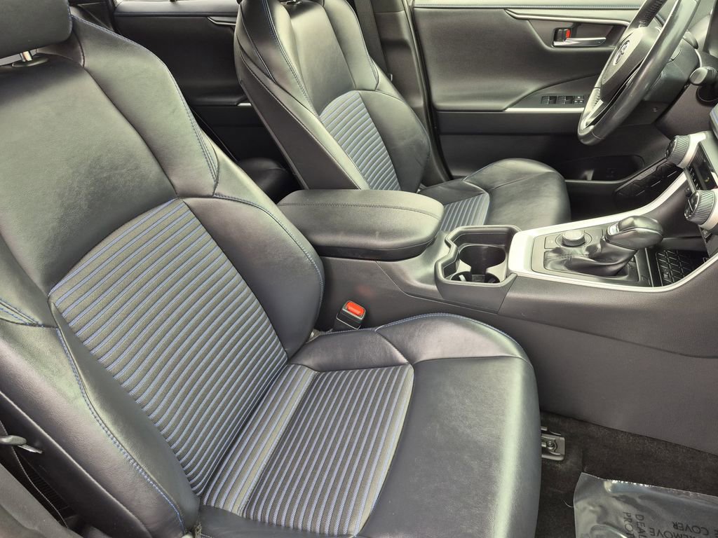 Used 2019 Toyota RAV4 XSE image 15