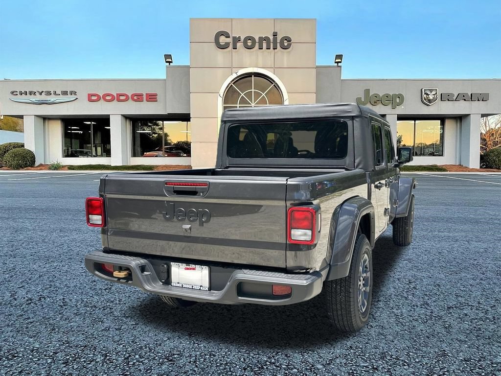 New 2026 Jeep Gladiator Overland AWD/4WD image 3