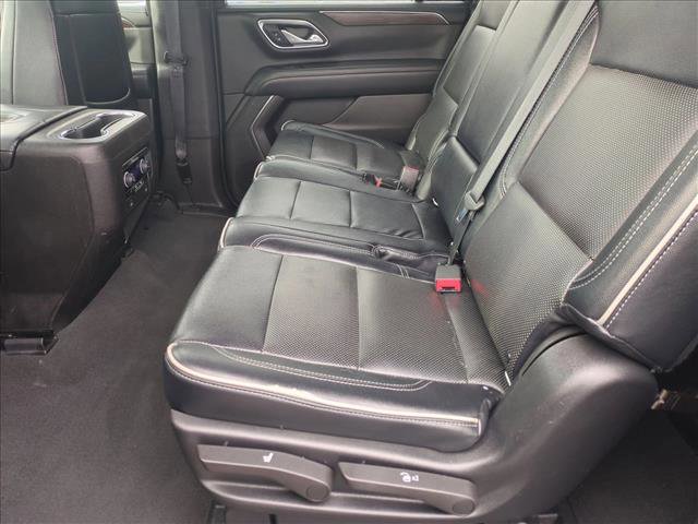 Used 2021 Chevrolet Suburban LS image 18