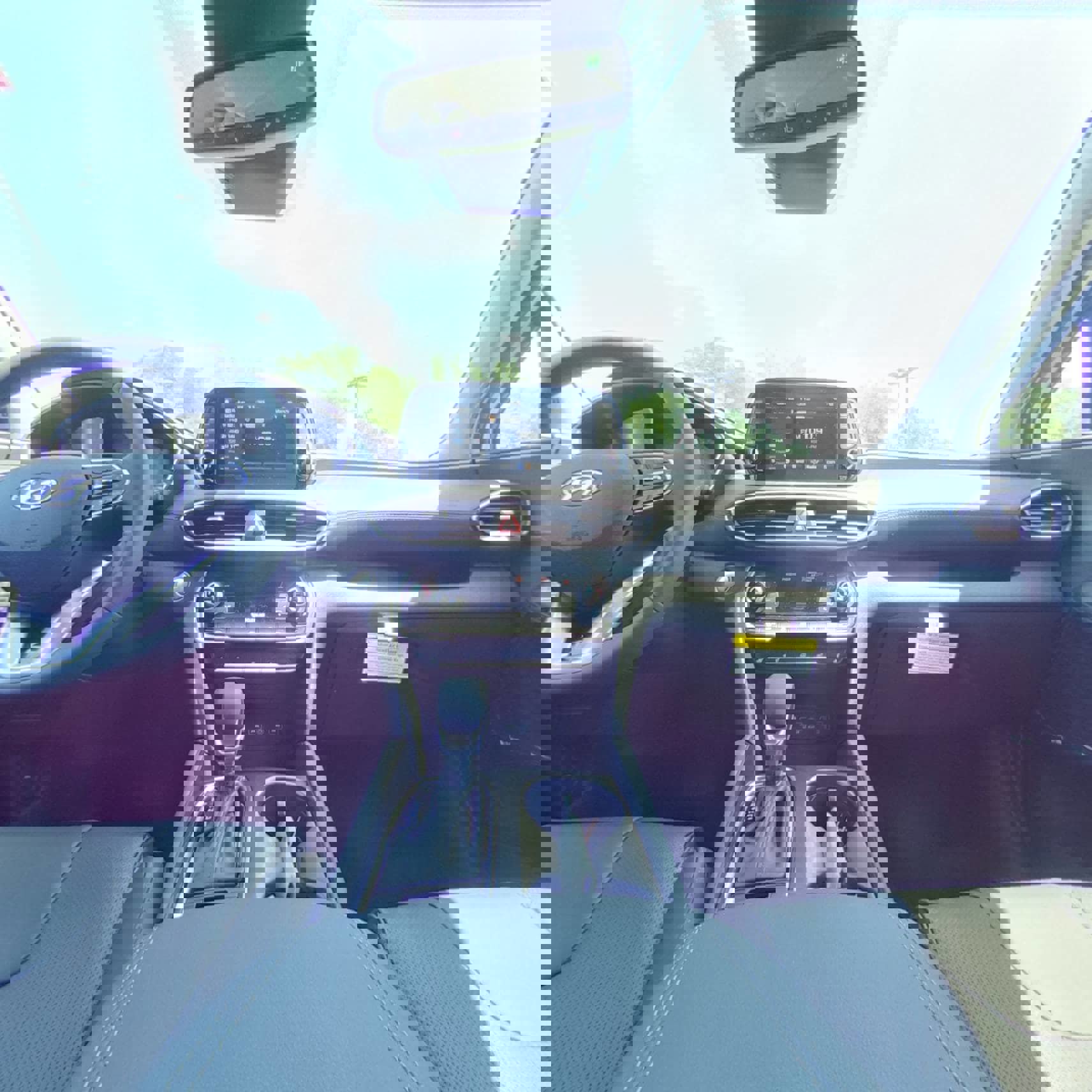 Used 2020 Hyundai Santa Fe Limited image 27