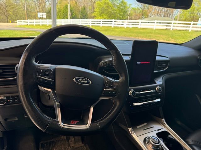 Used 2020 Ford Explorer ST w/ ST Street Pack AWD/4WD image 10