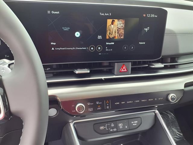 New 2025 Kia Carnival SX w/ SX Dark Edition Package FWD image 8