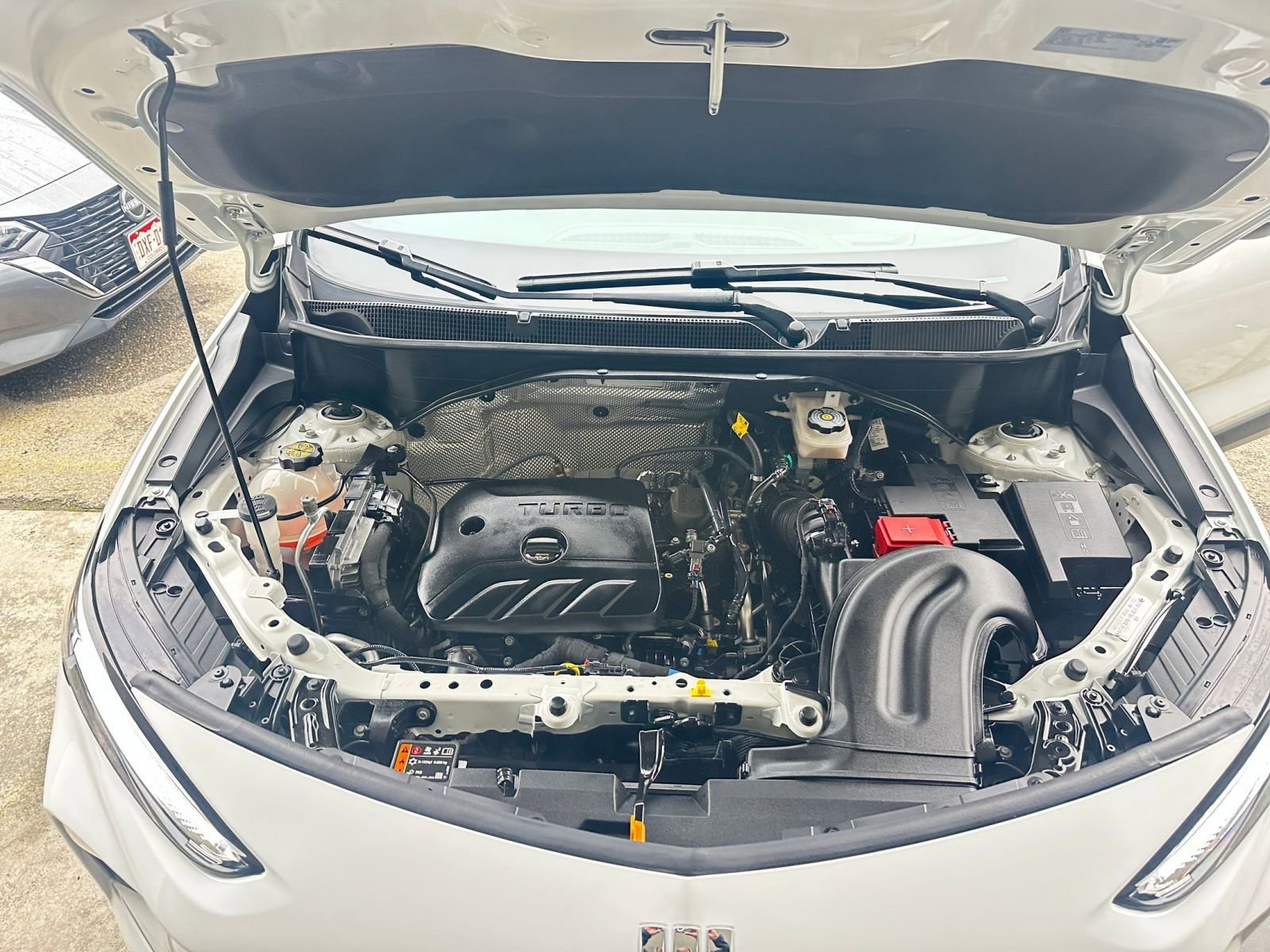 Used 2025 Buick Encore GX Preferred image 32