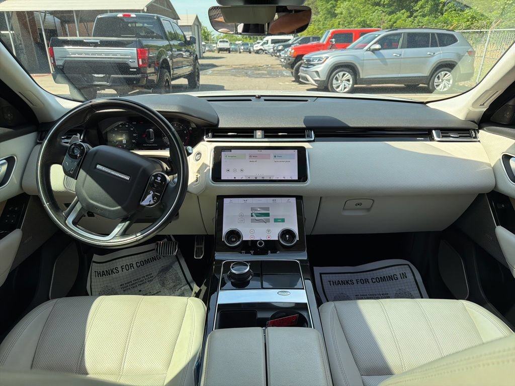 Used 2019 Land Rover Range Rover Velar R-Dynamic SE AWD/4WD image 22