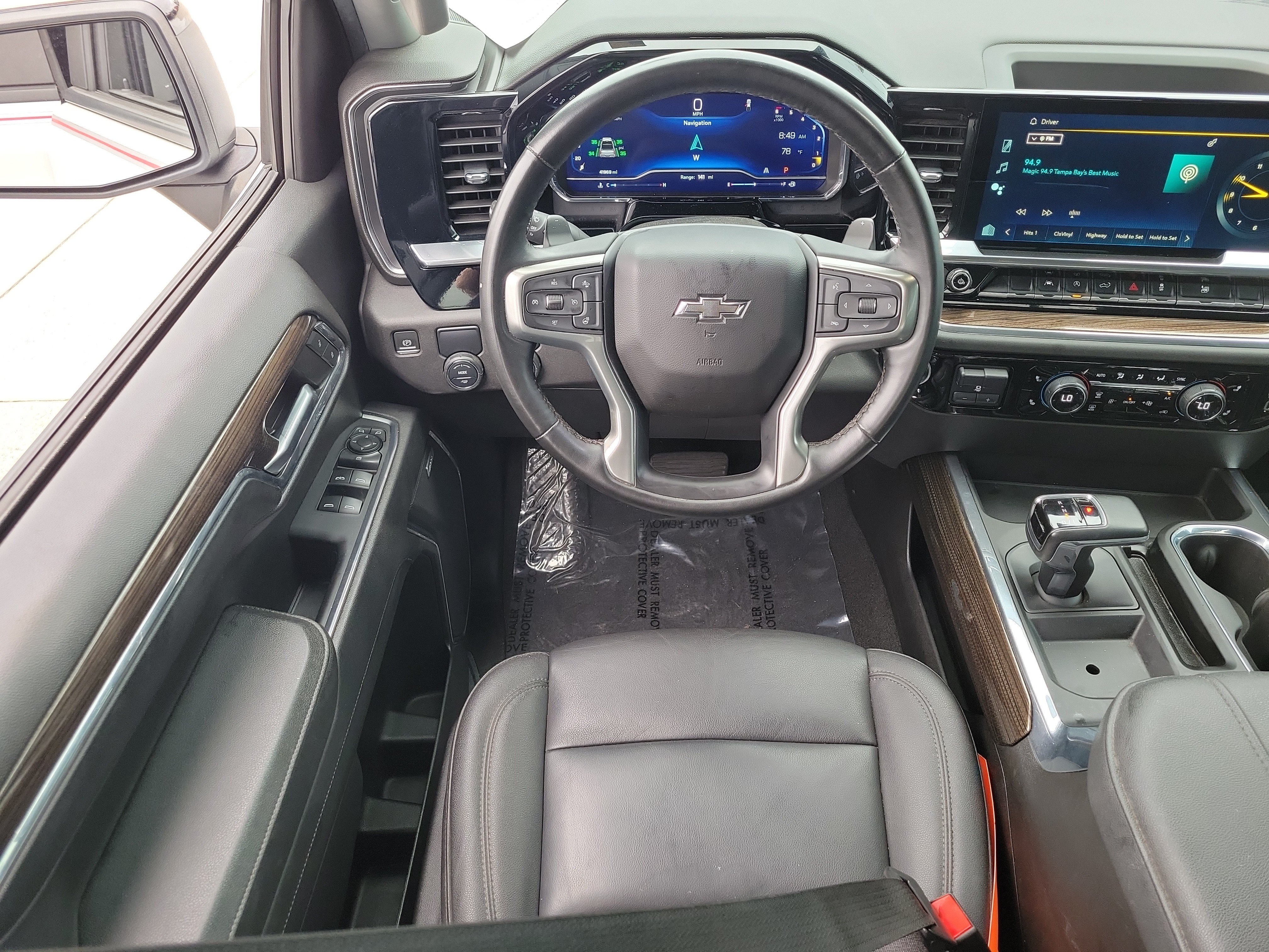 Used 2023 Chevrolet Silverado 1500 RST w/ Convenience Package II RWD image 12