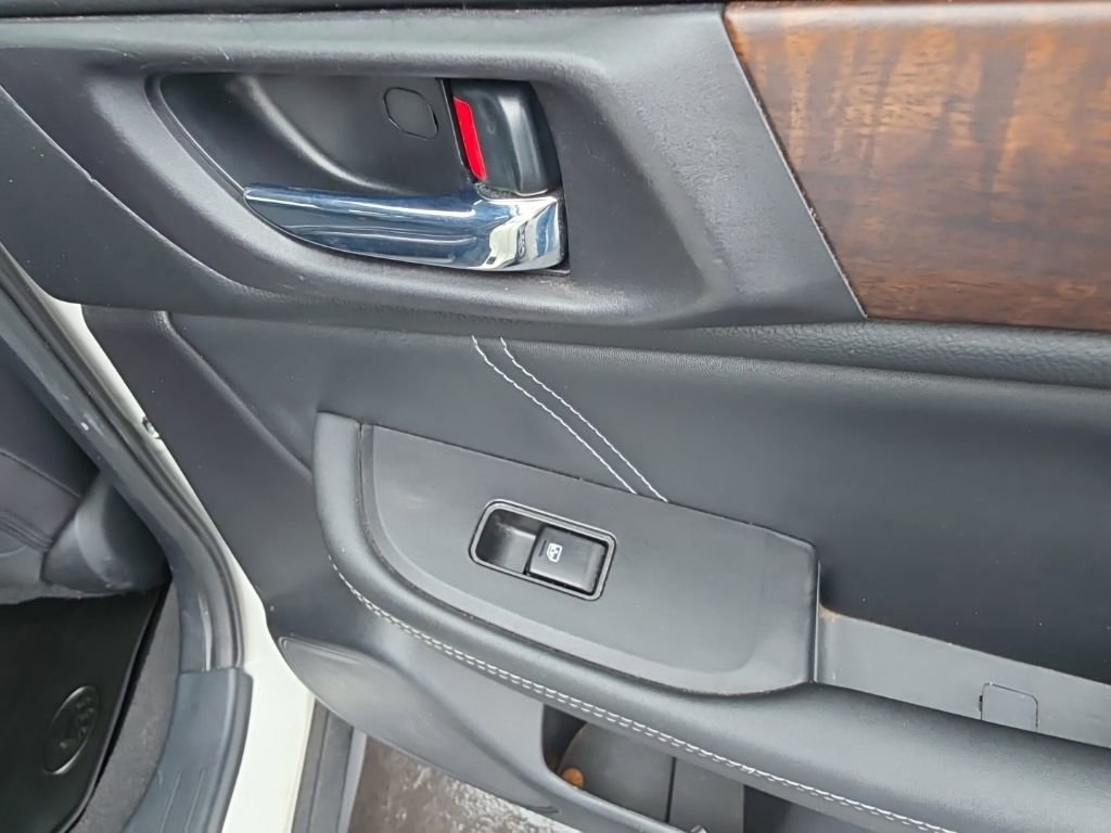 Used 2018 Subaru Outback 2.5i Limited image 41