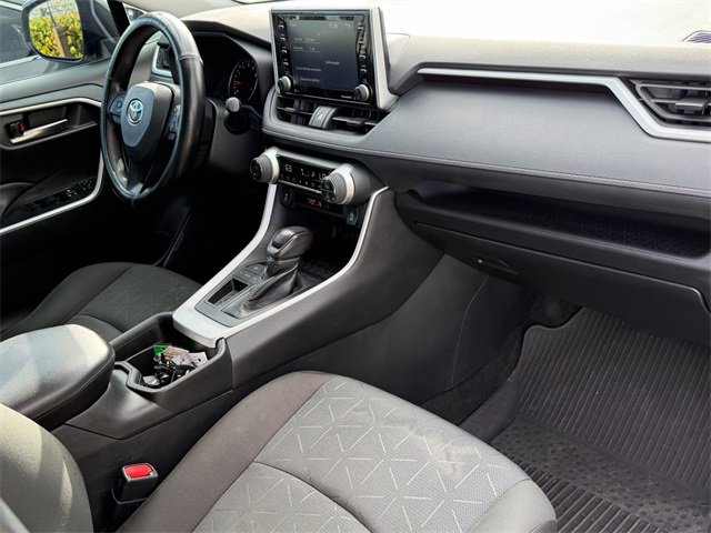 Used 2021 Toyota RAV4 XLE image 14