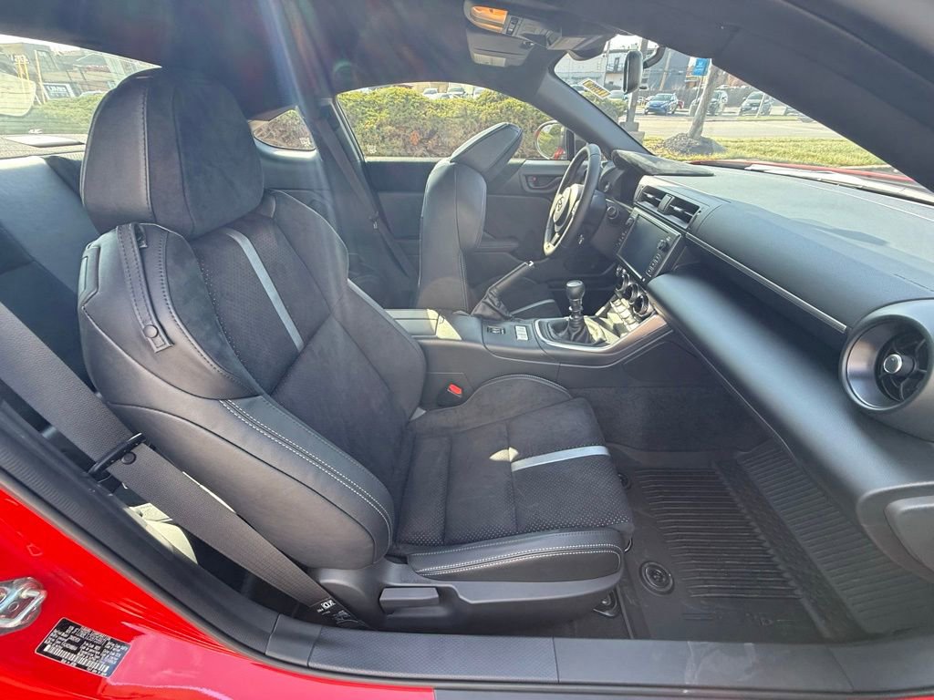 Used 2025 Toyota GR86 Premium w/ Performance Package image 34
