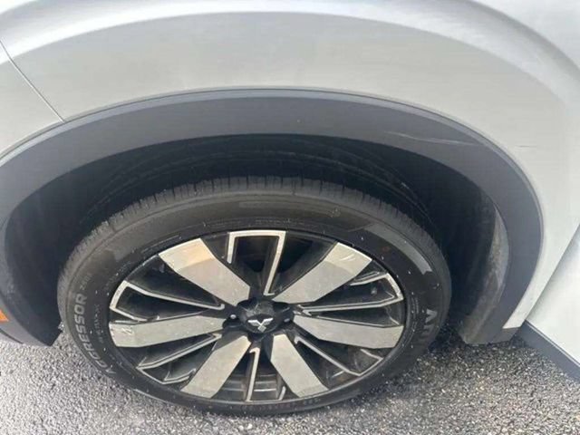 Used 2025 Mitsubishi Outlander SE FWD image 19