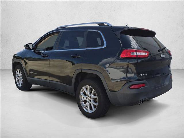 Used 2016 Jeep Cherokee Latitude AWD/4WD image 6