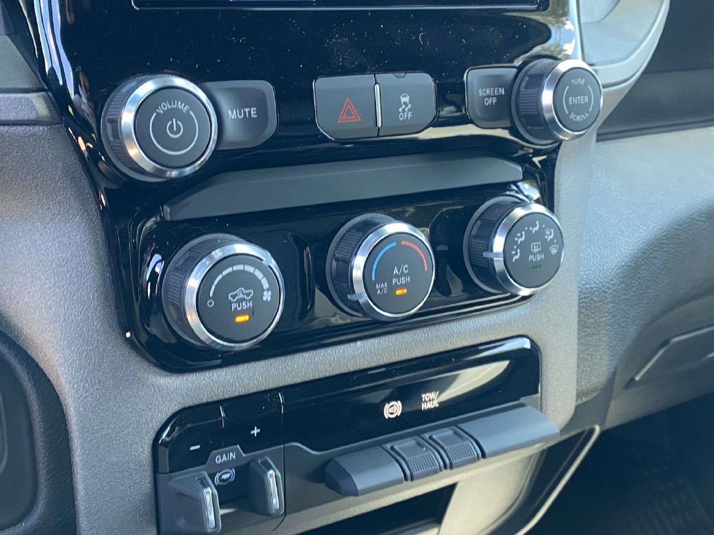 New 2026 RAM 2500 Tradesman AWD/4WD image 21