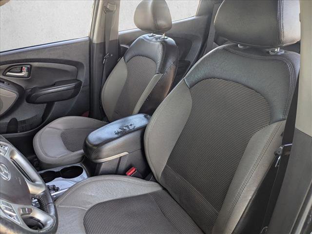 Used 2013 Hyundai Tucson GLS image 13