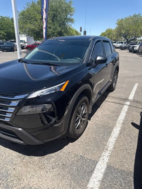 Certified 2026 Nissan Rogue S AWD/4WD image 4