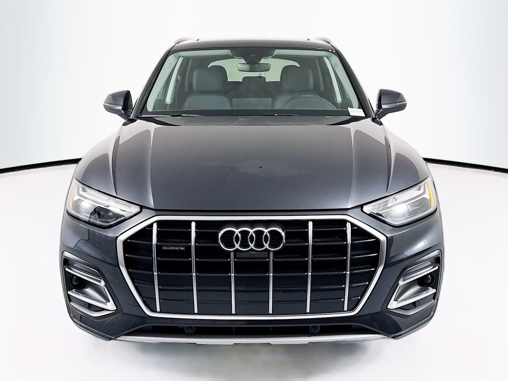 Certified 2021 Audi Q5 Premium AWD/4WD image 2