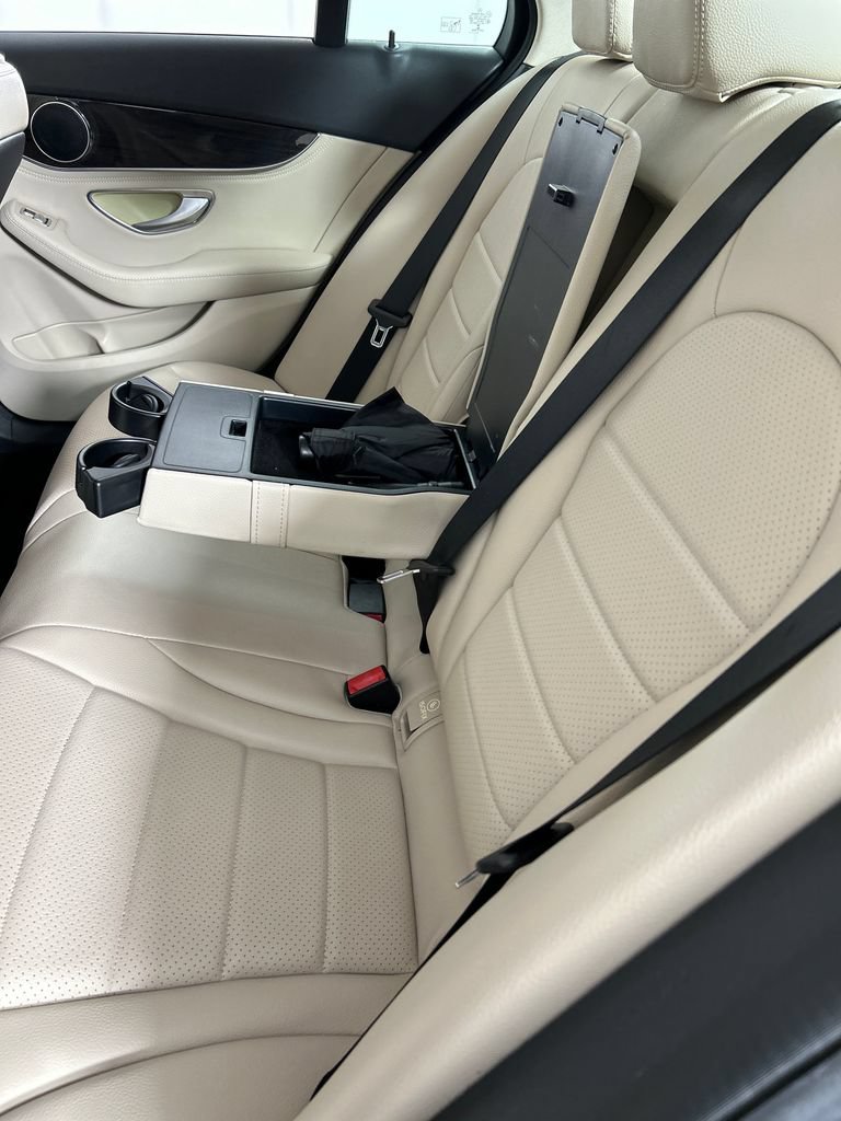 Used 2016 Mercedes-Benz C 300 4MATIC Sedan image 17