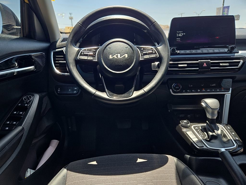 Used 2023 Kia Seltos Nightfall Edition image 20
