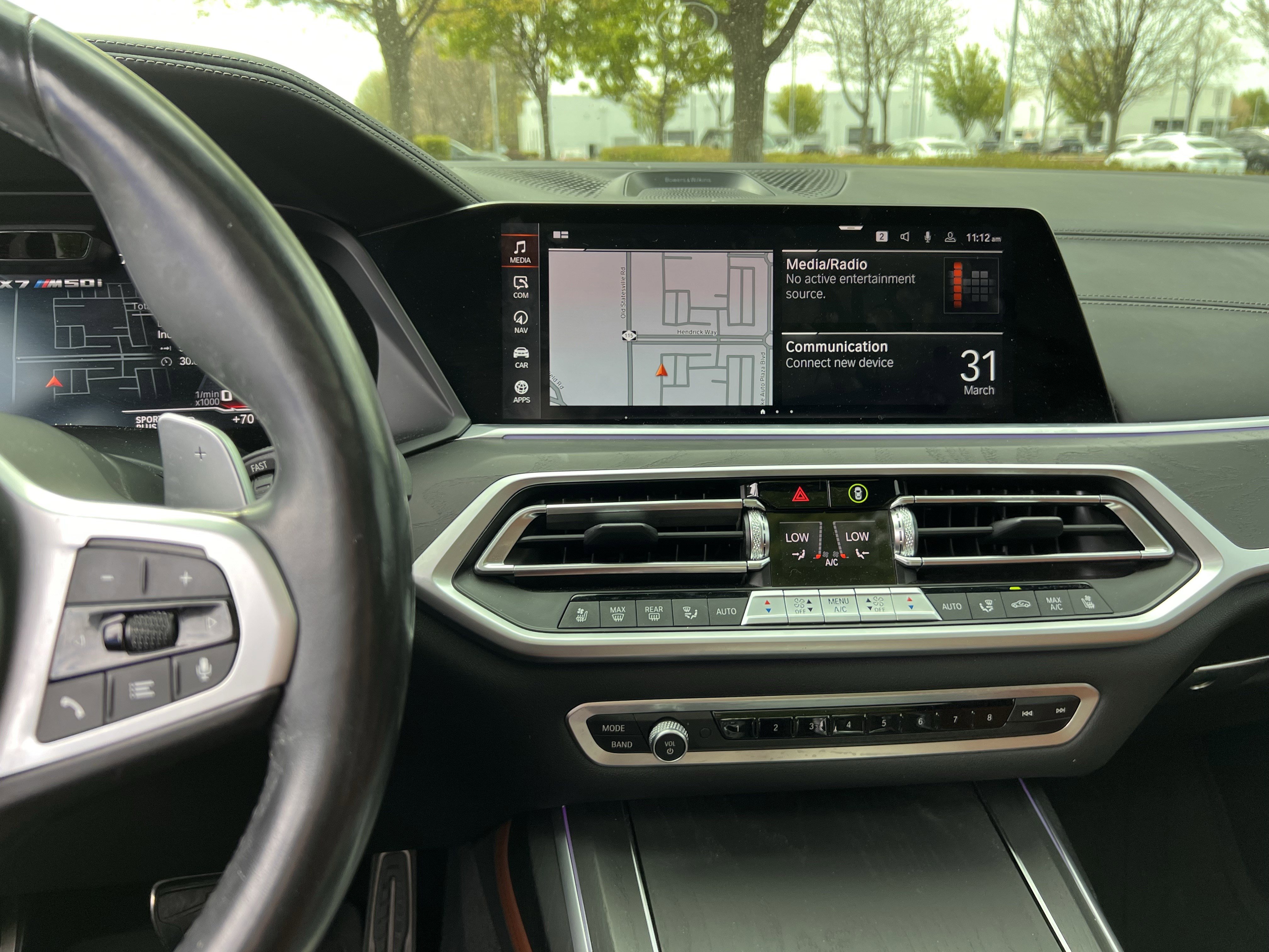 Used 2021 BMW X7 M50i image 32