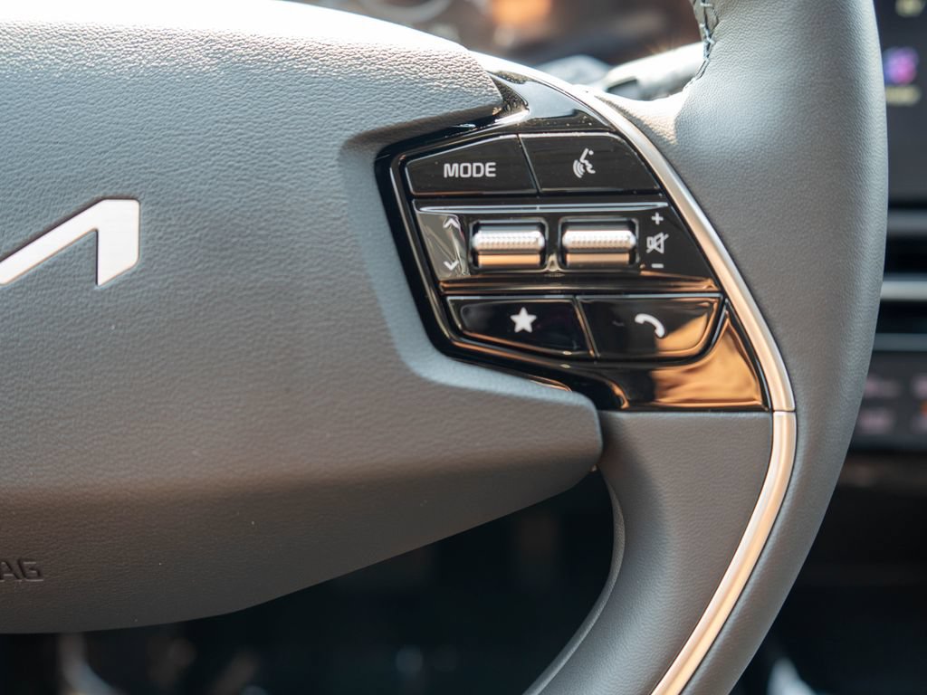 New 2026 Kia Niro Wind w/ Wind Preserve Package FWD image 19