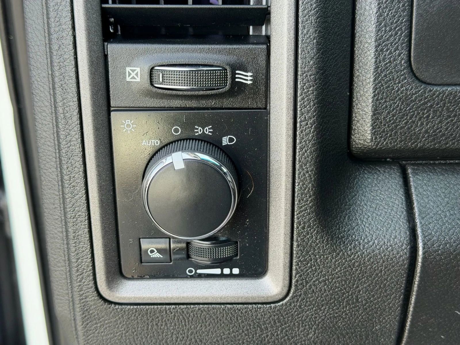 Used 2022 RAM 1500 Tradesman w/ Popular Equipment Group AWD/4WD image 15