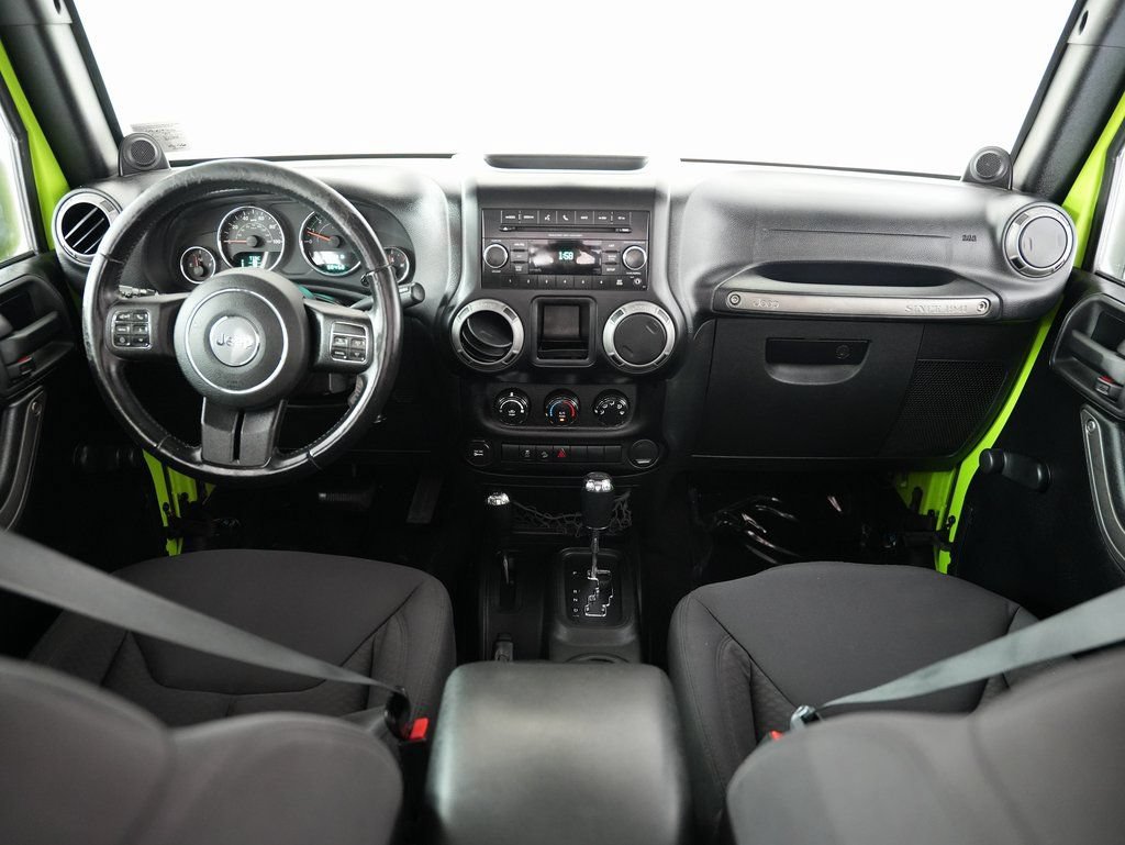 Used 2013 Jeep Wrangler Sport w/ Connectivity Group AWD/4WD image 10