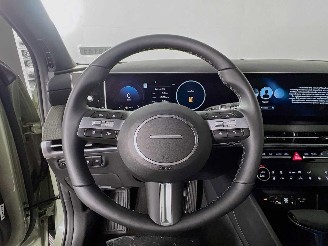 New 2025 Hyundai Santa Cruz Limited image 8