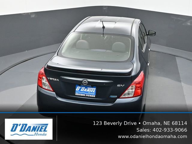 Used 2015 Nissan Versa SV FWD image 17