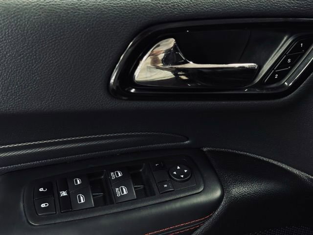 Used 2023 Dodge Durango GT image 16