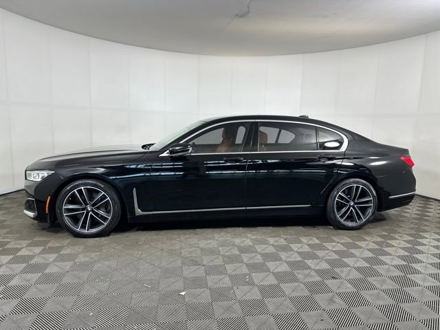 Used 2021 BMW 750i xDrive image 6