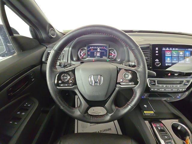 Used 2024 Honda Passport Black Edition image 12
