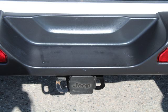 Used 2023 Jeep Wrangler Unlimited Rubicon 4xe AWD/4WD image 48