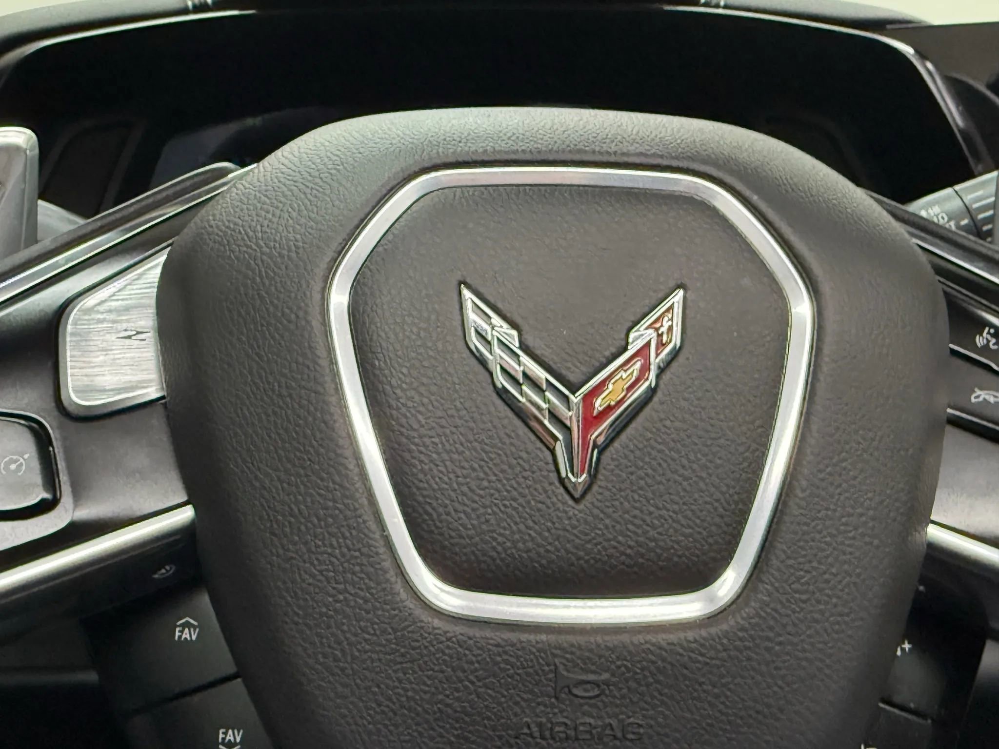 Used 2023 Chevrolet Corvette Stingray Coupe w/ Z51 Performance Package image 28