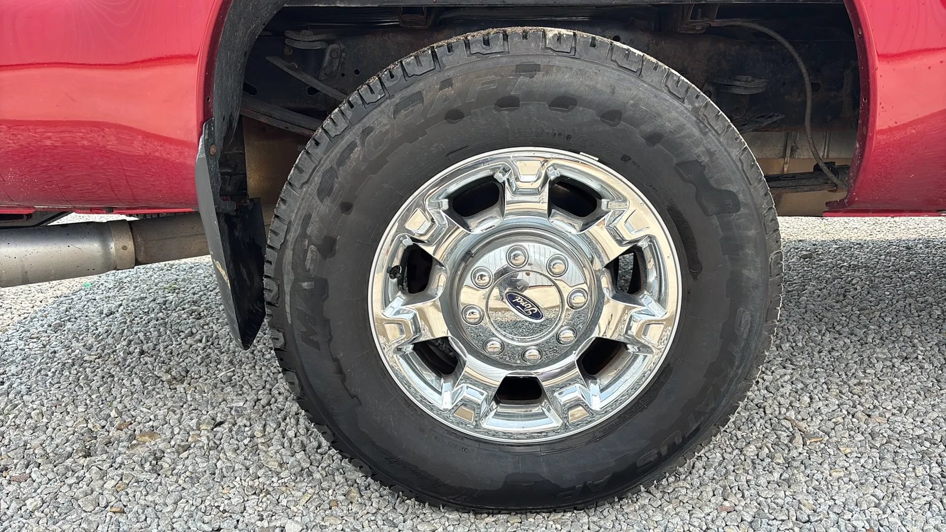 Used 2016 Ford F250 Lariat w/ Lariat Ultimate Package AWD/4WD image 9