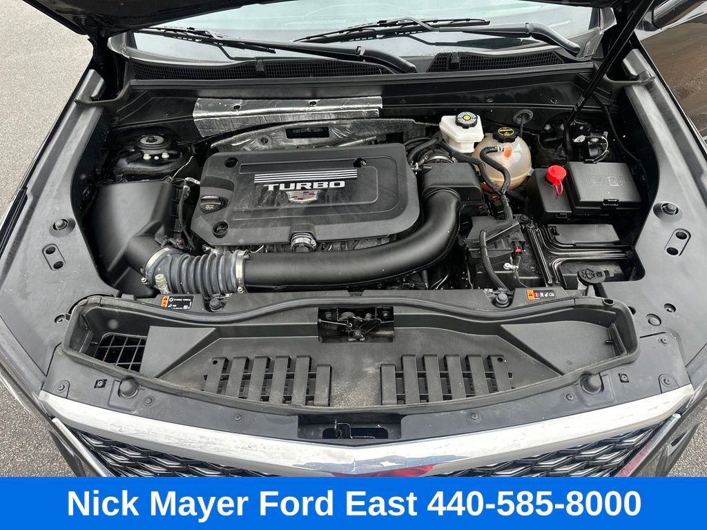 Used 2025 Cadillac XT4 Premium Luxury image 40