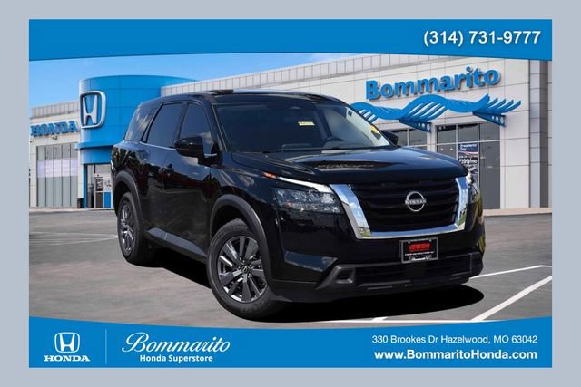 Used 2024 Nissan Pathfinder S AWD/4WD image 1