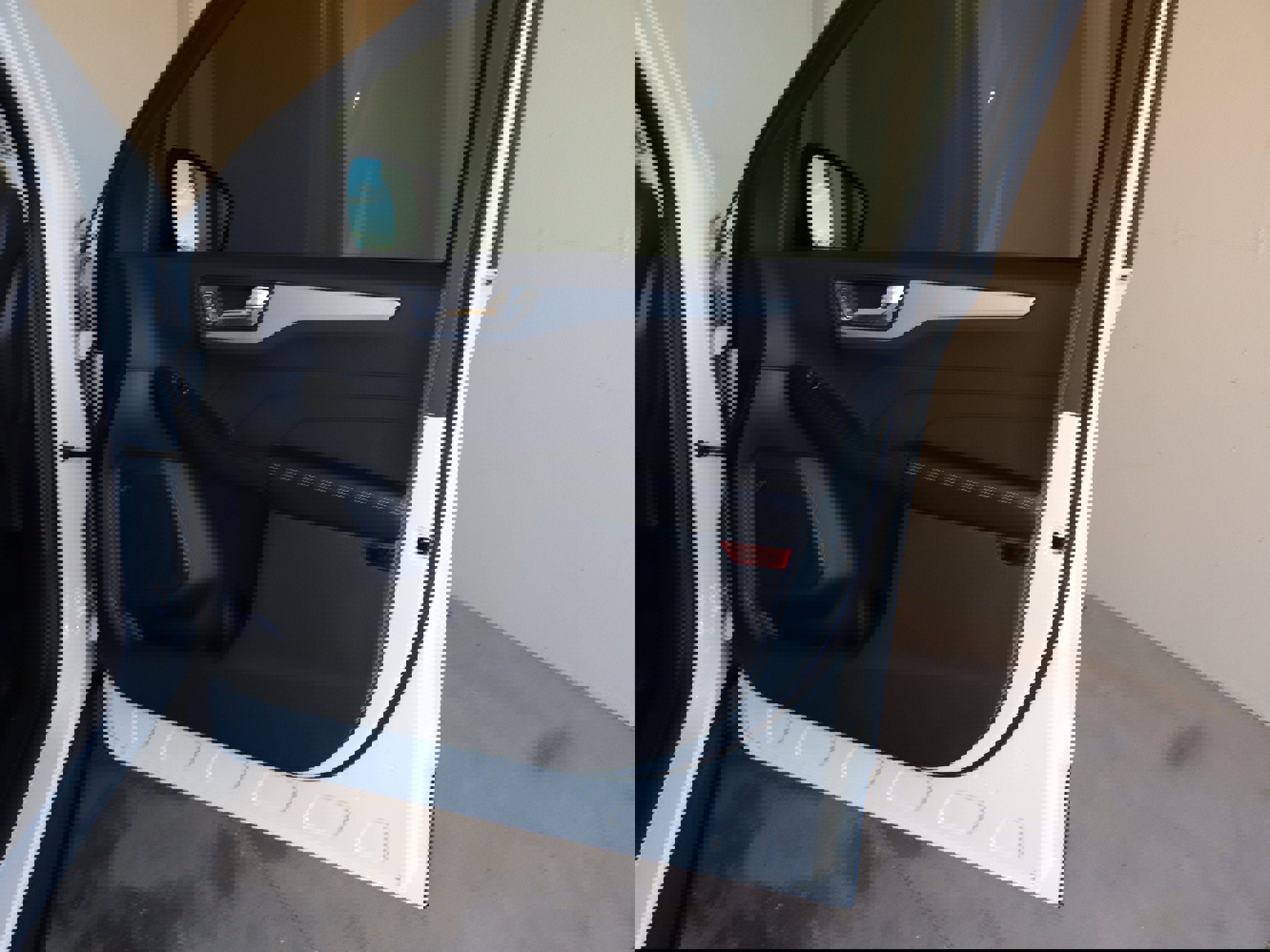 New 2025 Ford Escape SE w/ PHEV Premium Package image 39