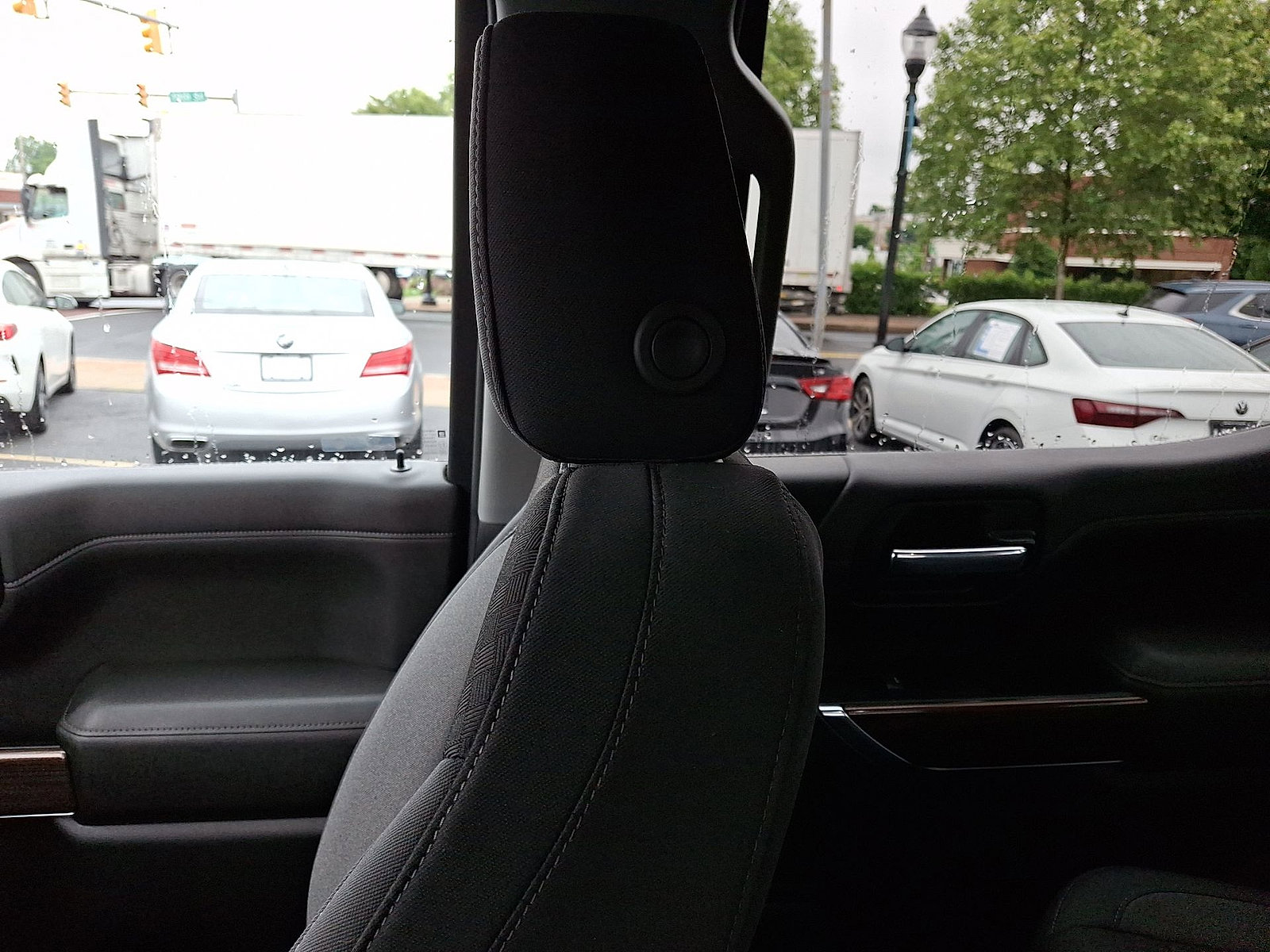 Certified 2022 Chevrolet Silverado 1500 RST image 14