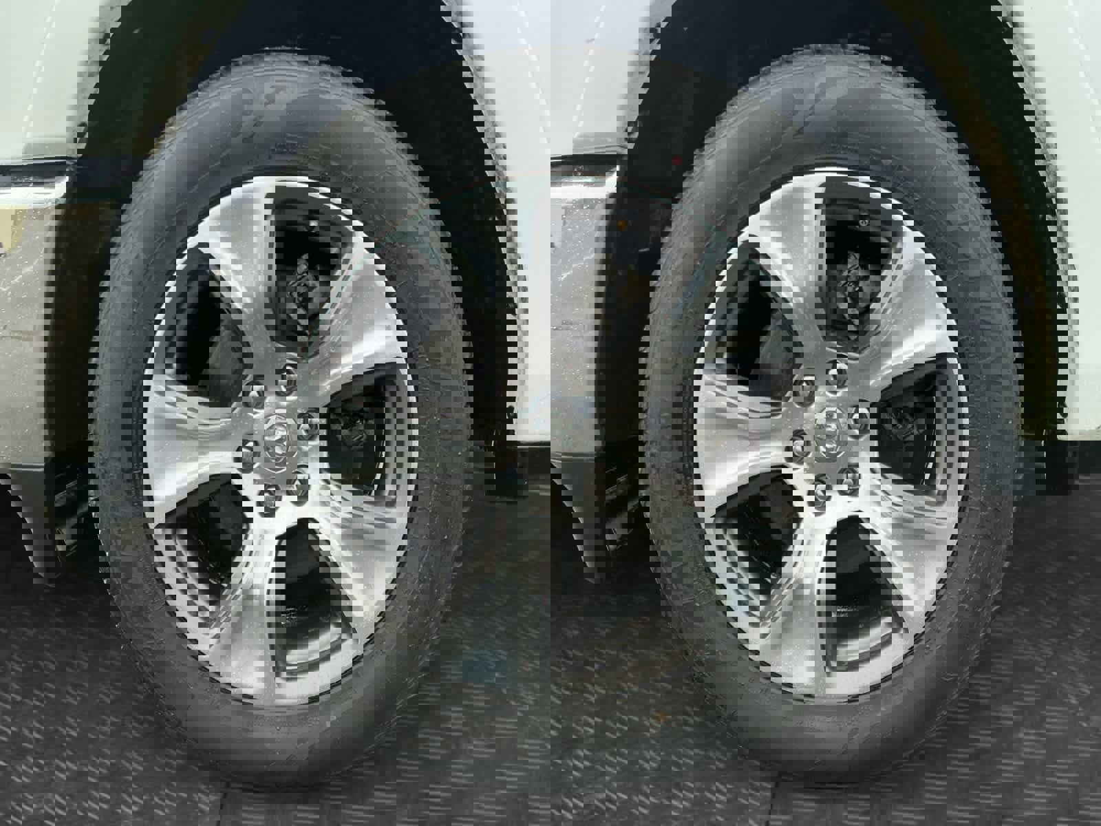 Used 2020 RAM 1500 Laramie image 13