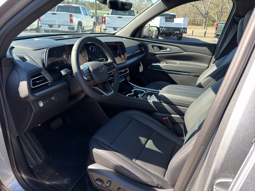 New 2026 Chevrolet Traverse LT w/ Midnight/Sport Edition image 16