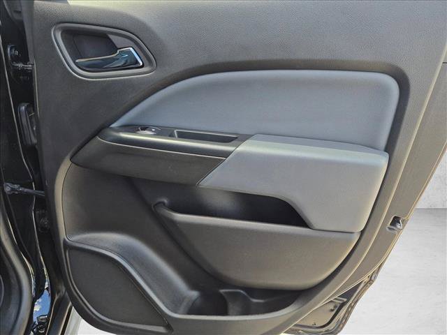 Used 2019 Chevrolet Colorado Z71 AWD/4WD image 29