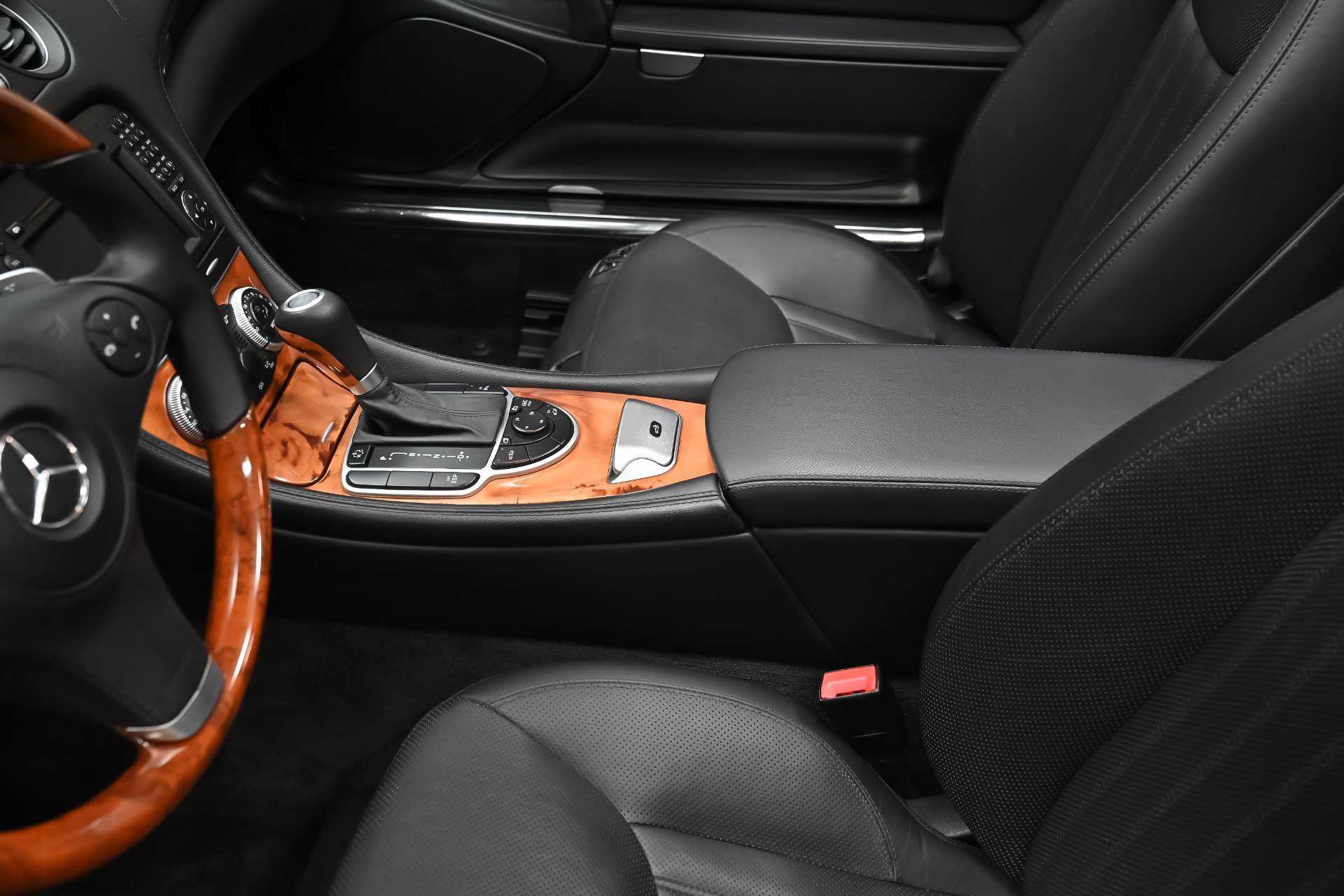 Used 2009 Mercedes-Benz SL 550 image 22