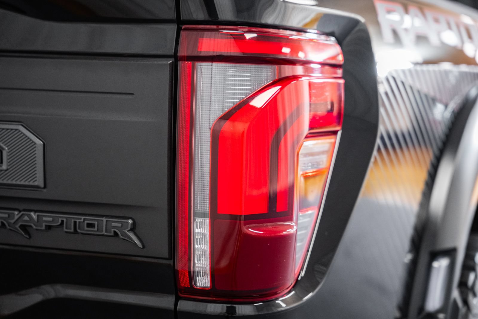 Certified 2025 Ford F150 Raptor AWD/4WD image 6