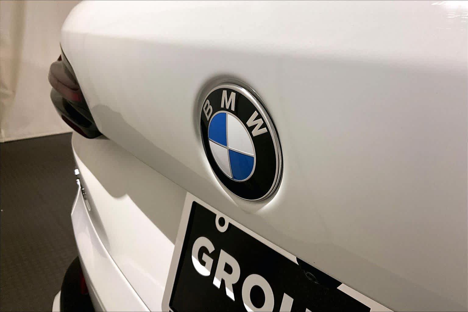 Used 2024 BMW X5 xDrive40i AWD/4WD image 32