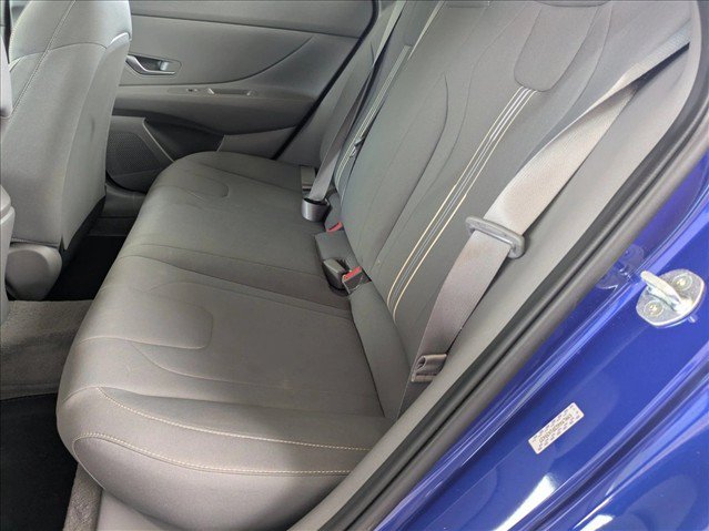 Used 2023 Hyundai Elantra SEL FWD image 12