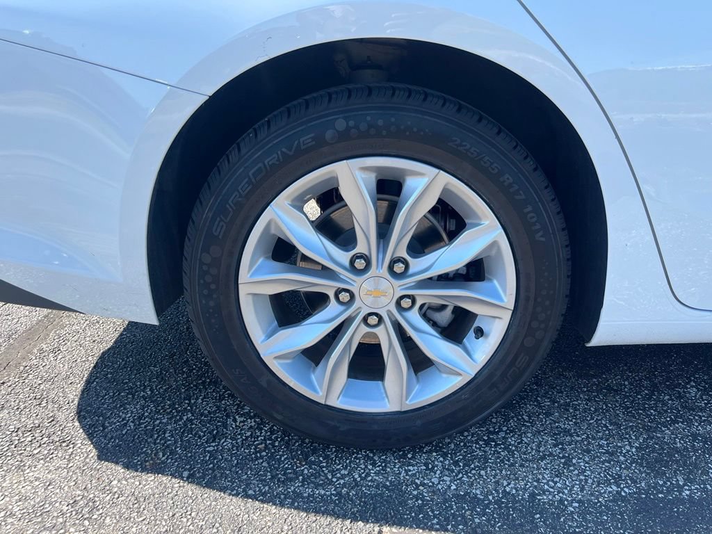 Certified 2025 Chevrolet Malibu LT FWD image 31